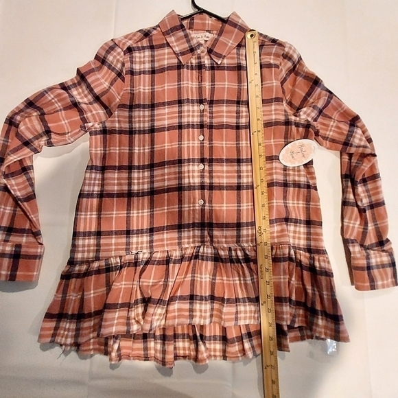Nwt Harlow & Rose Sherpa flannel pink plaid button exaggerated ruffle hem shirt… - Picture 8 of 11